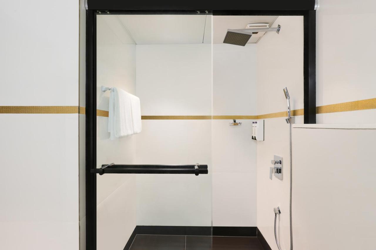 Keys Prima By Lemon Tree Hotels, Thekkady Extérieur photo